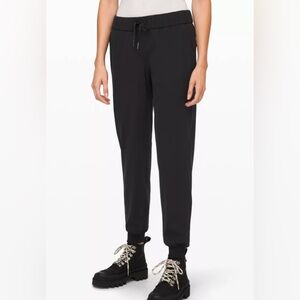 Lululemon On the Fly Jogger Luxtreme Pant